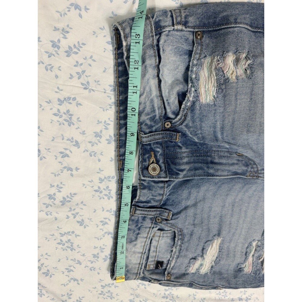 ♡KanCan Womens High Rise Distressed Straight Jeans Rainbow Thread Size 5 26 - Picture 9 of 10